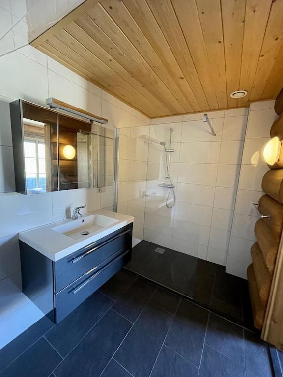Unieke Houten Villa Met Sauna In Twente - 5P Den Ham Ngoại thất bức ảnh